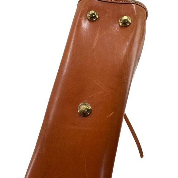 Vintage Dooney and Bourke white and brown leather crossbody bag - Picture 9 of 15